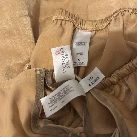 2000s Victorias Secret set - Picture 4 of 4